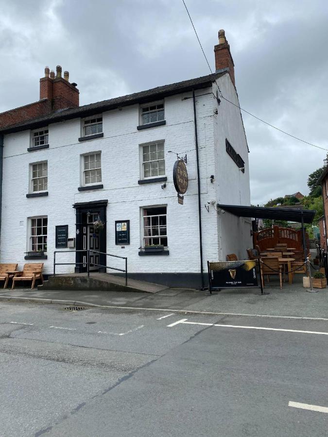 Old New Inn, Llanfyllin ภายนอก รูปภาพ