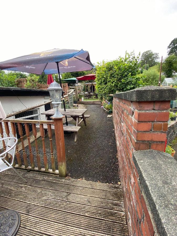 Old New Inn, Llanfyllin ภายนอก รูปภาพ